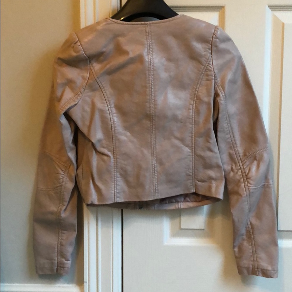 Jacket - Picture 3 of 3